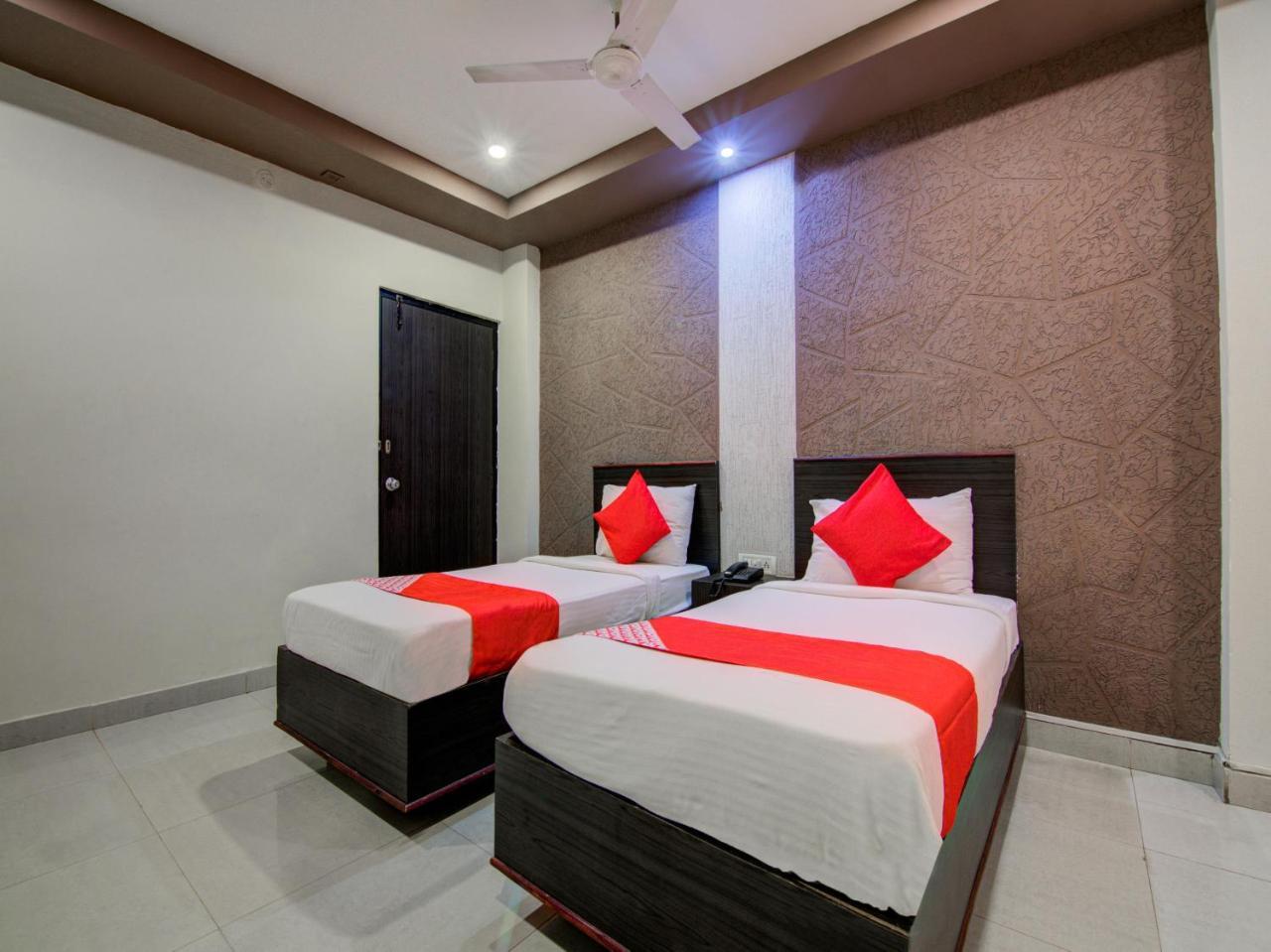 Hotel Oyo 16961 Sea Rock Visakhapatnam Exterior foto