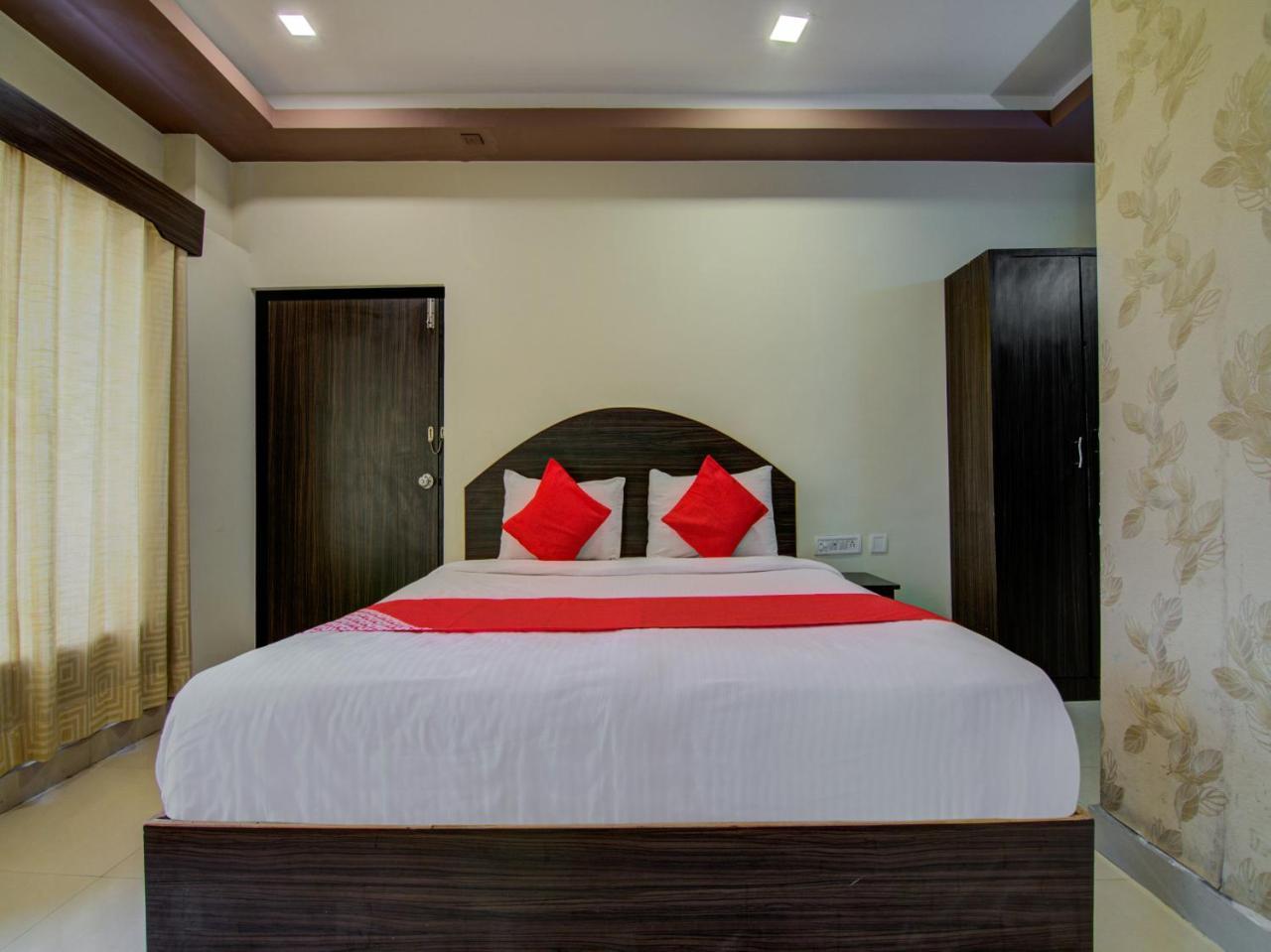 Hotel Oyo 16961 Sea Rock Visakhapatnam Exterior foto